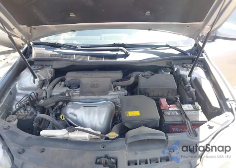 2015 Toyota Camry Se z USA, uszkodzony, nr VIN 4T1BF1FK4FU481406